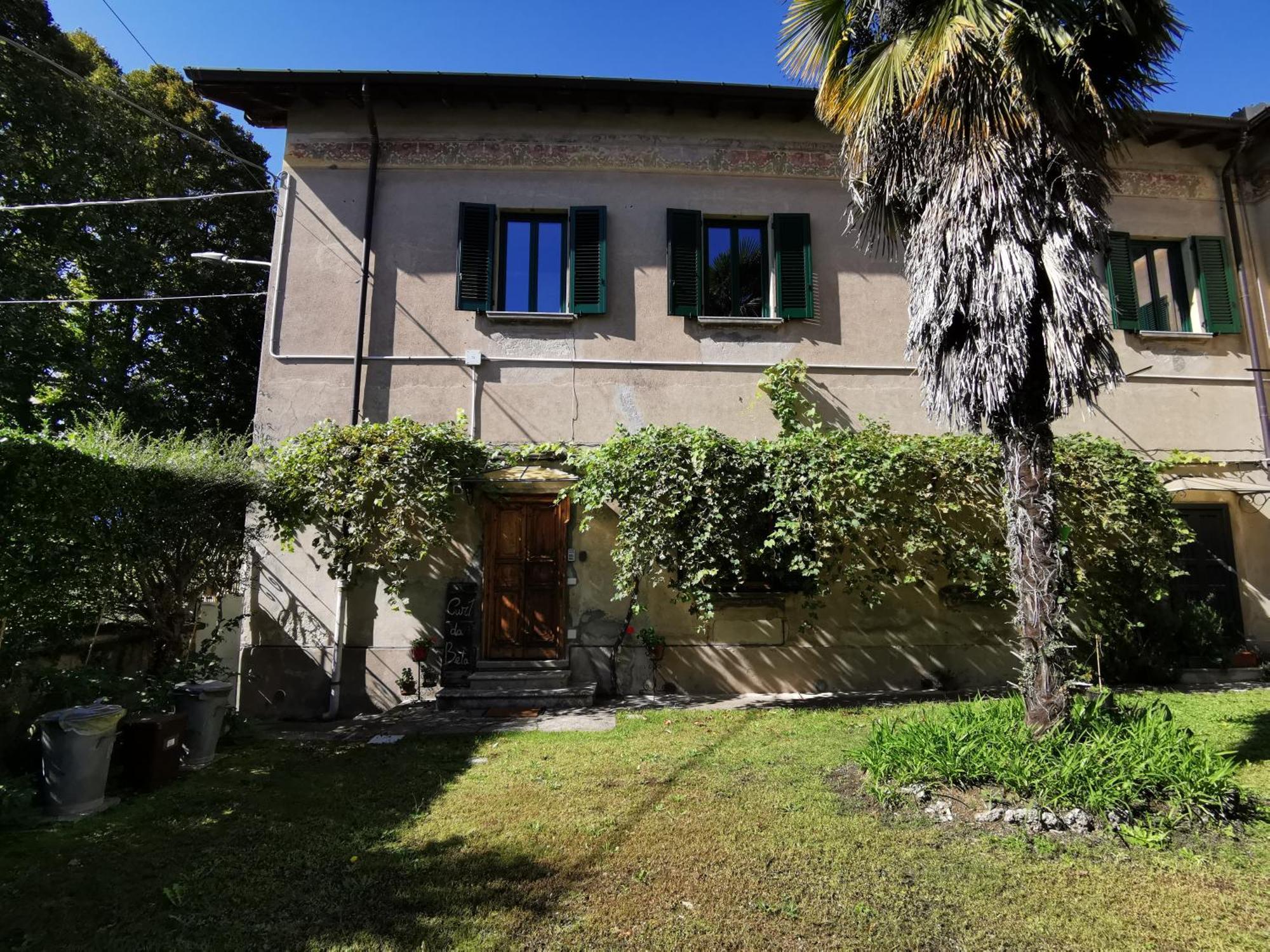 Curt Da Beta - Casa Vacanze Con Giardino In Corte Del XVIII Secolo Malnate Exterior photo
